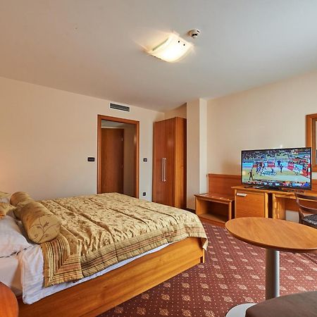 Hotel Korosica Шентьянж-при-Дравограду Экстерьер фото